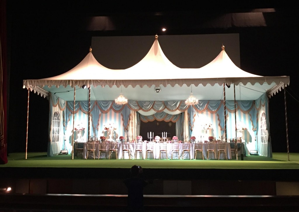 Cosi Fan Tutte - Garsington & Bucharest Opera 2015 / 2016