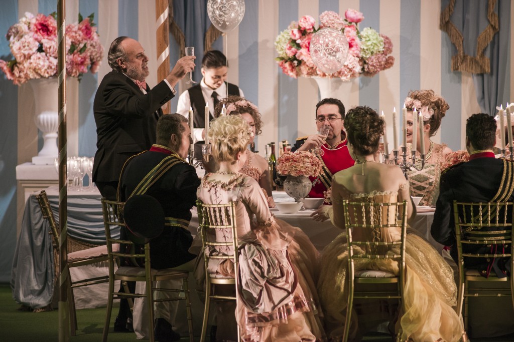 Cosi Fan Tutte - Garsington & Bucharest Opera 2015 / 2016