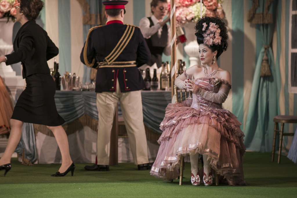 Cosi Fan Tutte - Garsington & Bucharest Opera 2015 / 2016