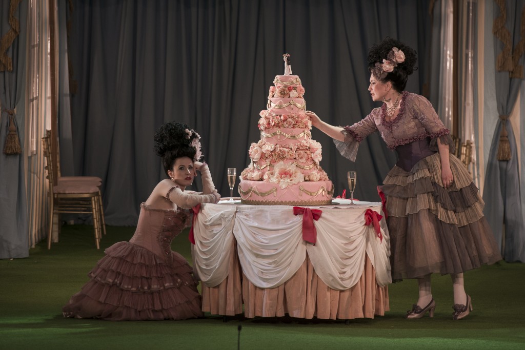 Cosi Fan Tutte - Garsington & Bucharest Opera 2015 / 2016
