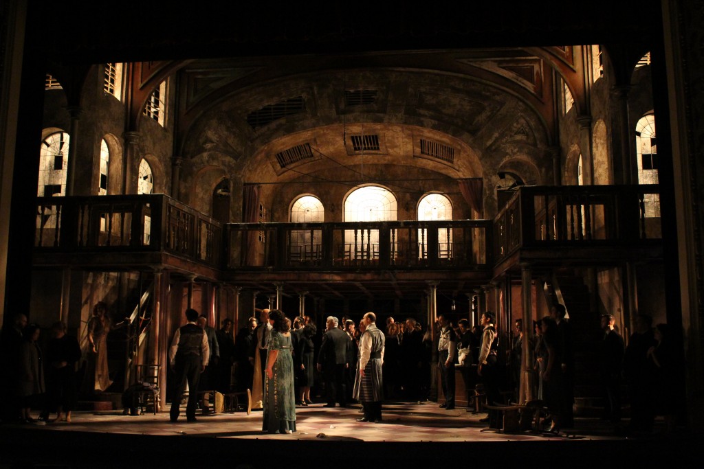 Nabucco, Opera National De Lorraine, Nancy 2014 golden light